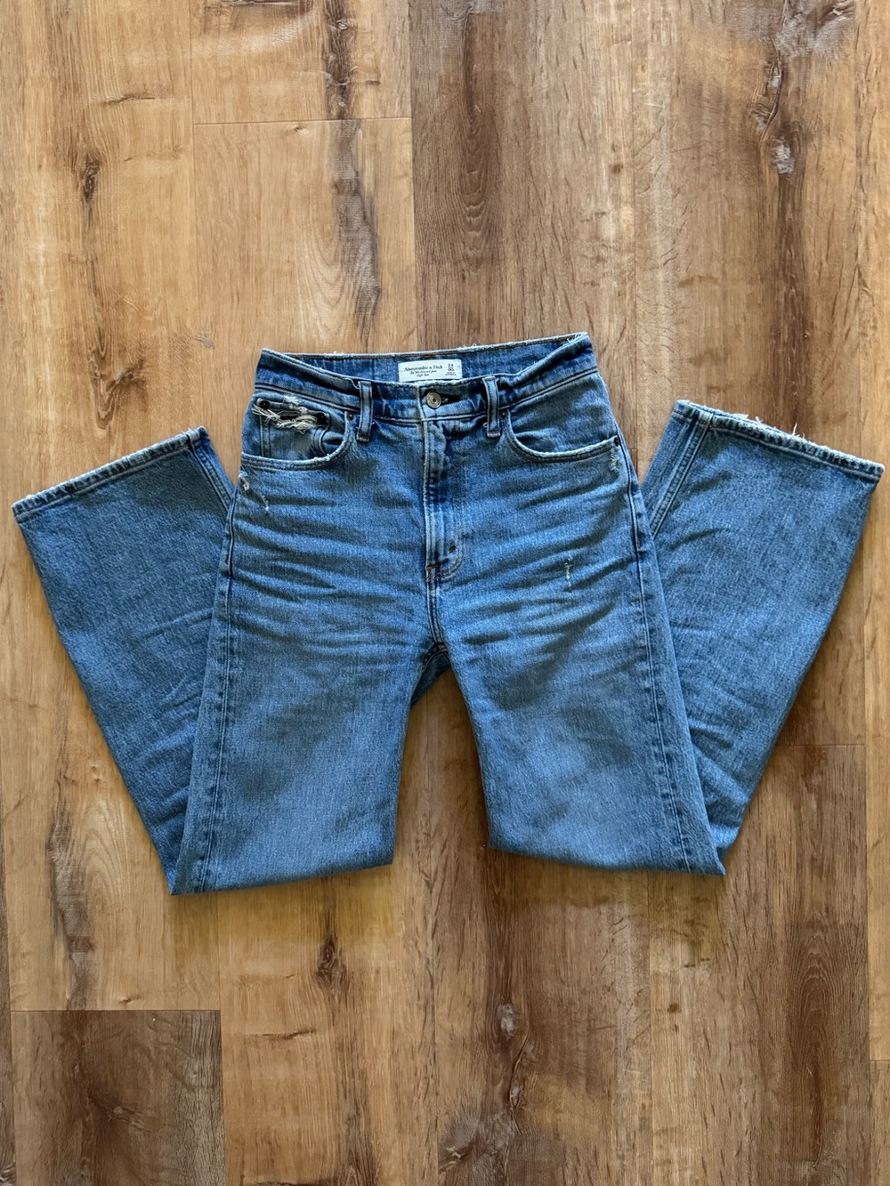 Abercrombie 90s Relaxed Jeans
